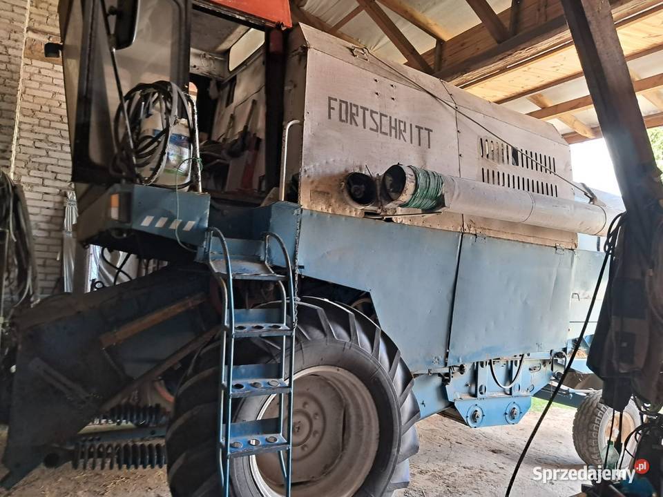 Fortschritt E512 Wózek do header'a Zamość