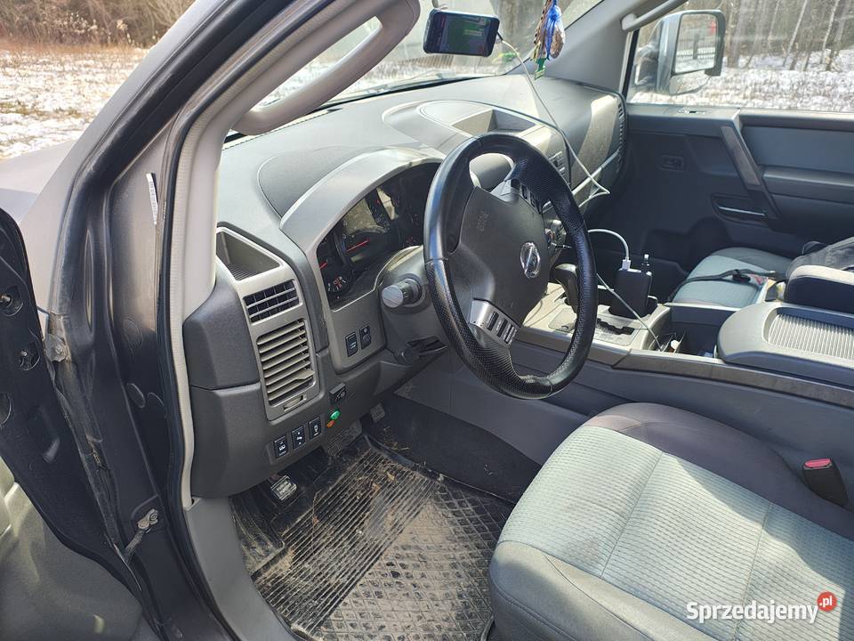Nissan Titan sprzedam w całosci Tuchów