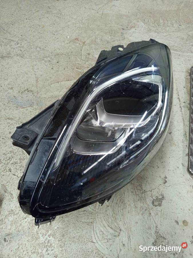 Reflektor lewy ford puma 19 roku orginalny Rzeszów sprzedam