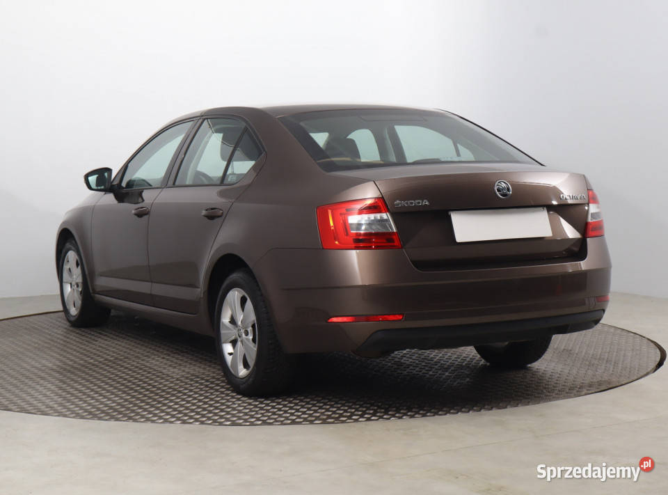 Skoda Octavia 14 TSI wielofunkcyjna kierownica Bielany Wrocławskie