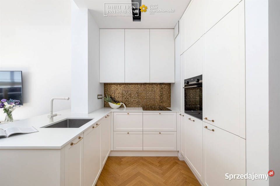 Mieszkanie Warszawa Jerzego Waldorffa 6045m2 3 miejsce parkingowe Sprzedaż