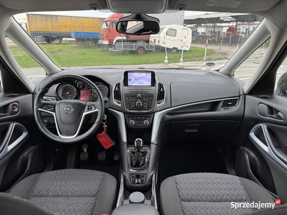 Opel Zafira 14 BENZYNA Klimatronik Nawigacja Zafira wielkopolskie Konin