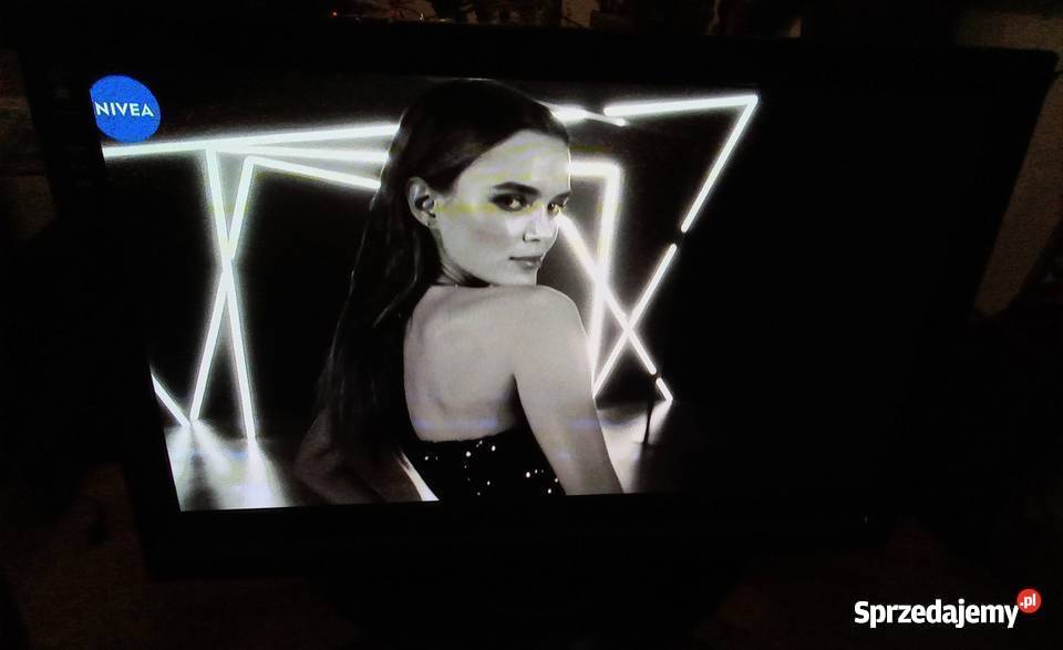 TV 37 LG z podstawą i pilotem model 37LC51 Warszawa