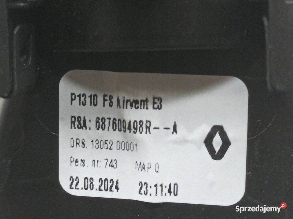 KRATKI NAWIEWU BOCZNA 687609498R Dacia Duster Części samochodowe świętokrzyskie