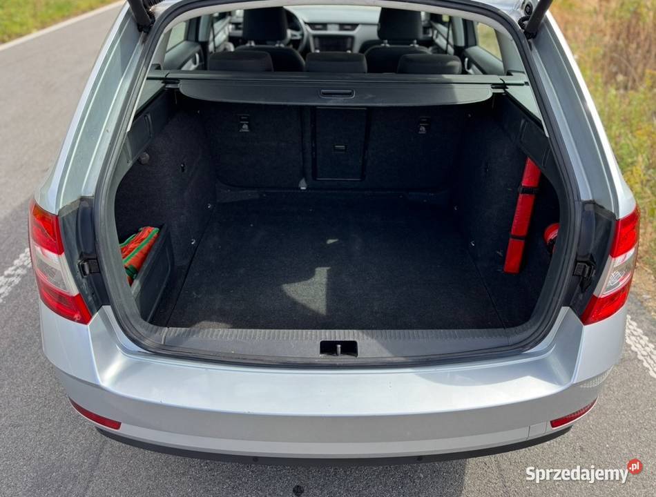 Skoda octavia 16Tdi 2018 salon elektryczna klapa mazowieckie Warszawa