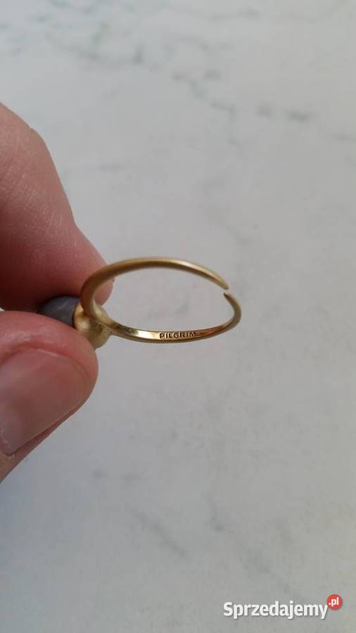 Pierscionek PILGRIM z oczkiem Puławy