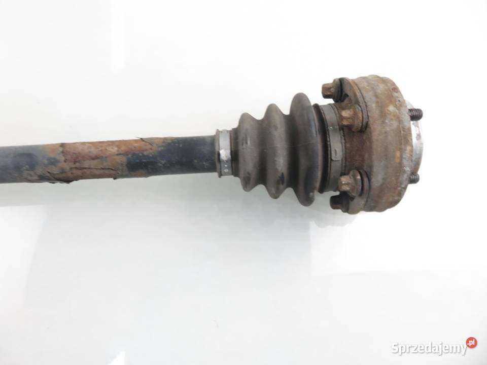 PÓŁOŚ PRAWA TYLNA BMW E90 318 i 7523960