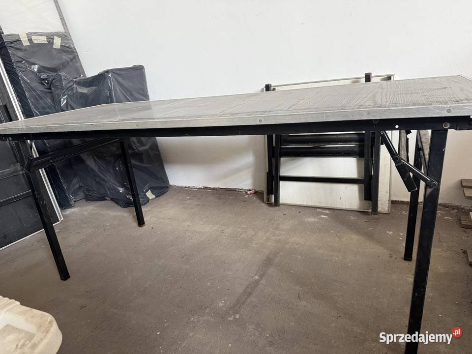 STOŁY SKŁADANE solidne z metalowymi nogami sprzedam