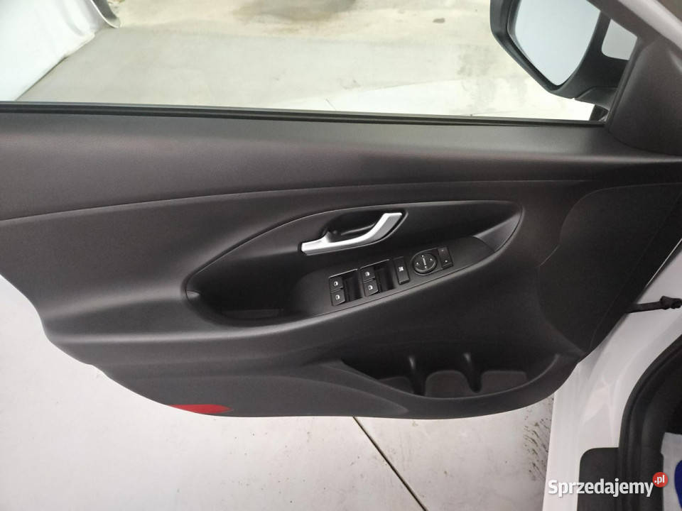 Hyundai i30 10 TGDI Modern Wagon Z Polskiego nieuszkodzony Warszawa