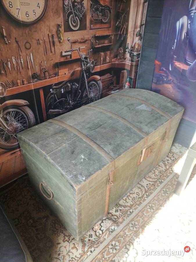 Stary kufer 18 wiek Pozostałe Tarnów