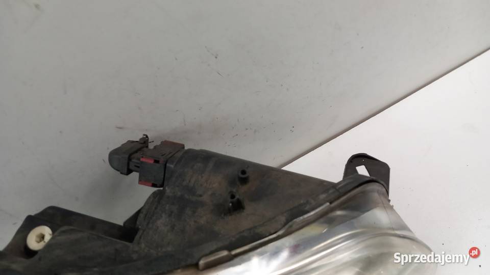 OPEL INSIGNIA A LAMPA PRZÓD PRAWA wielkopolskie