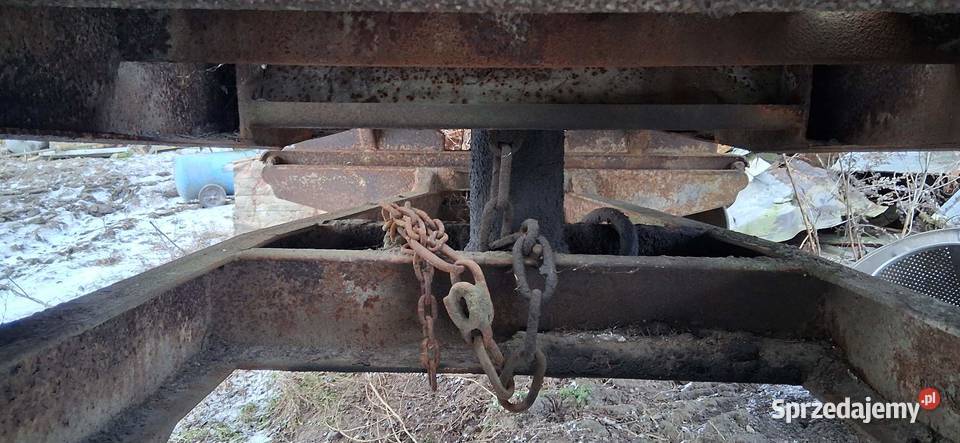 Przyczepa jednoosiowa wywrotka do remontu Mrocza sprzedam