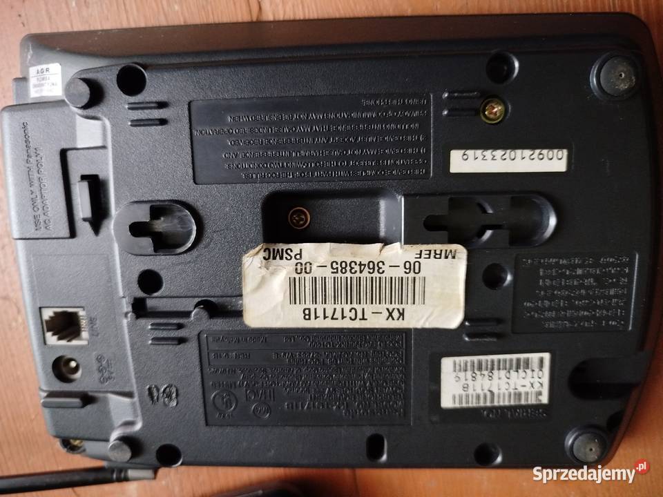 Telefon stacjonarny z przenośną słuchawką