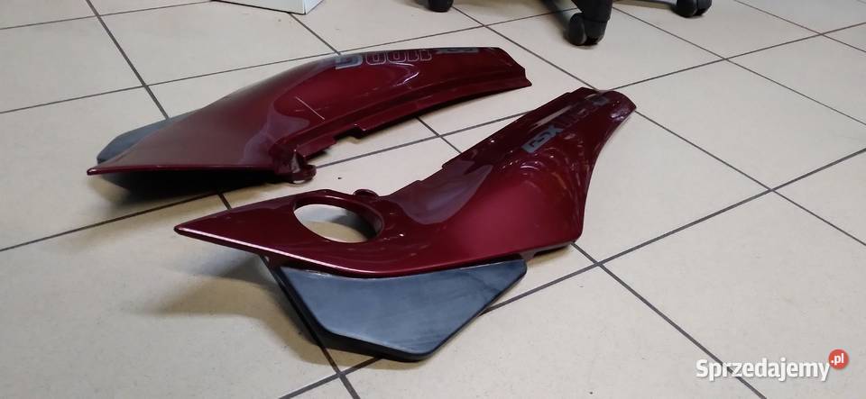 Boczek osłona prawalewa Suzuki GSX1100G Jawiszowice