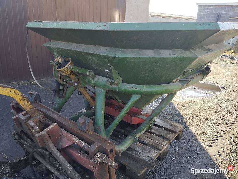 Rozsiewacz Amazone F 604 Słupca