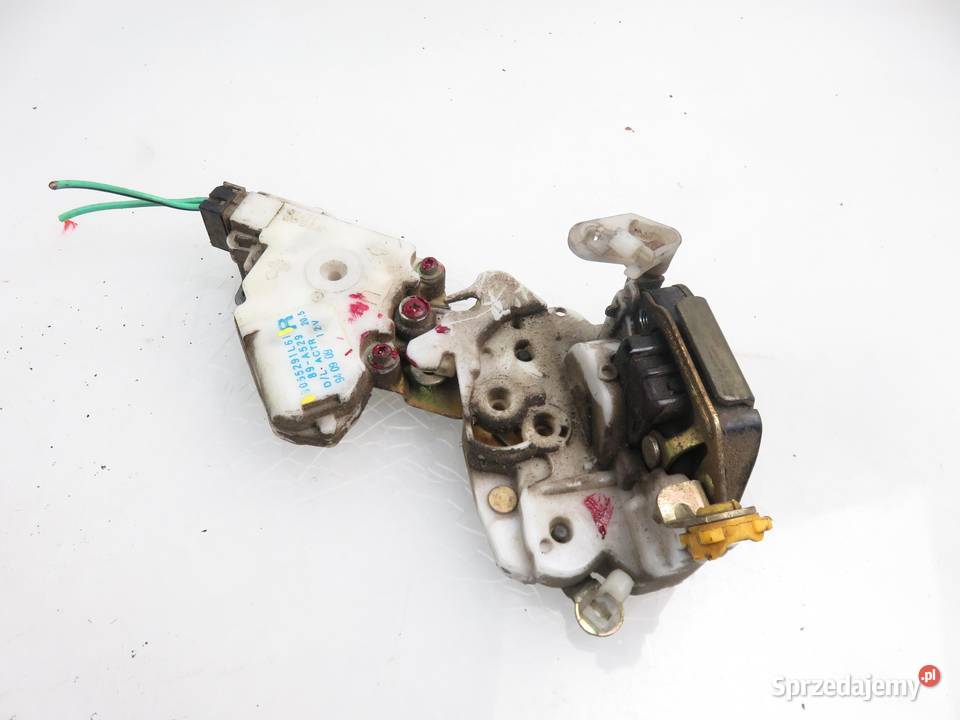 ZAMEK PRAWY PRZEDNI FORD MAVERICK 8055291L61