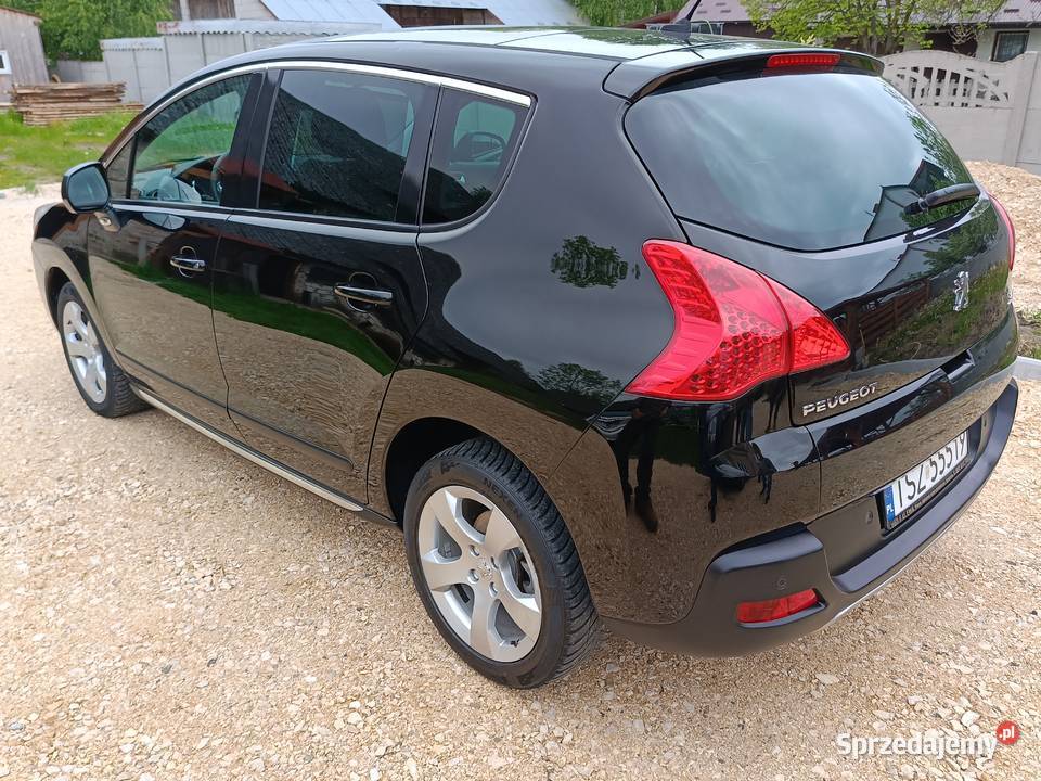 Sprzedam samochód osobowy marki Peugeot 30008 sprzedam