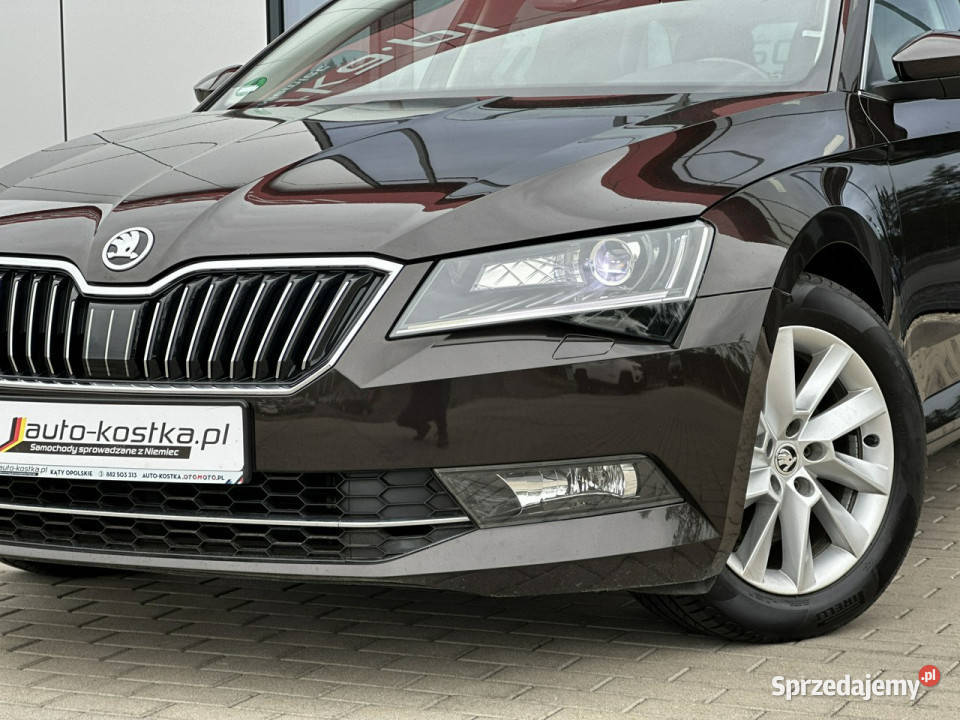 koda Superb Iręka 2 kplkół Kamera Xenon Navi autoalarm opolskie Kąty Opolskie