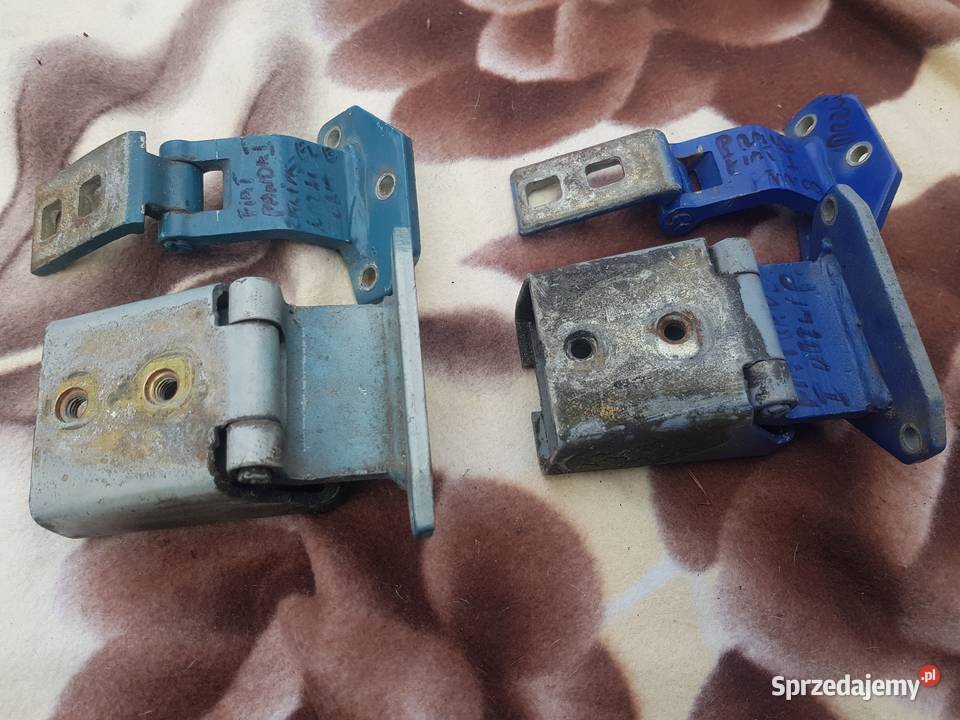 Fiat Panda 1Zawias drzwi p lDolny górny