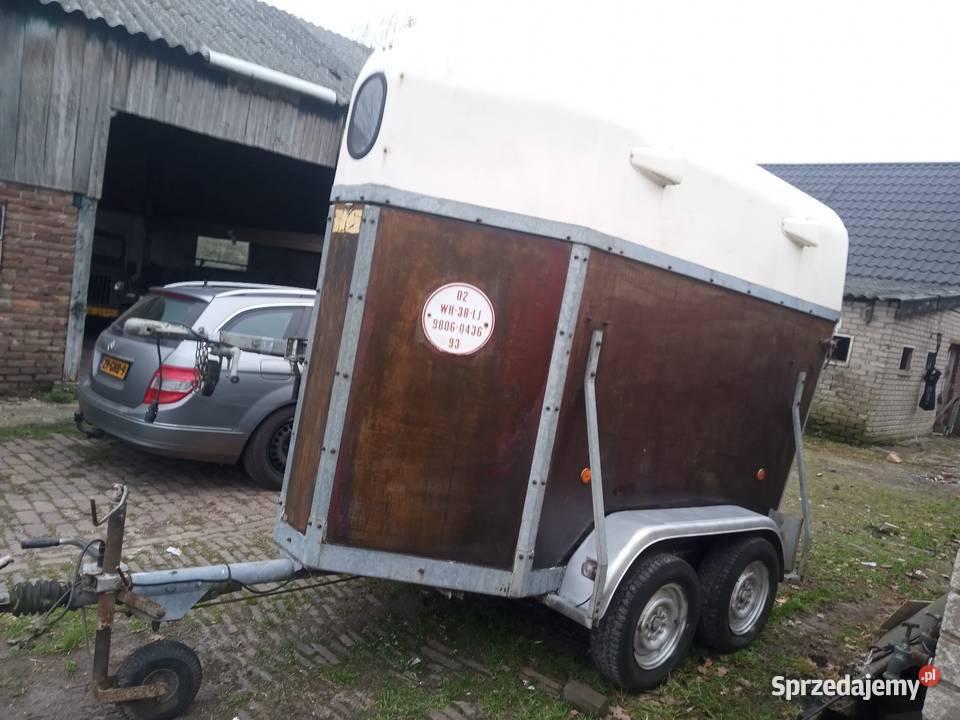 Przyczepa koni zwierząt Motoryzacja sprzedam