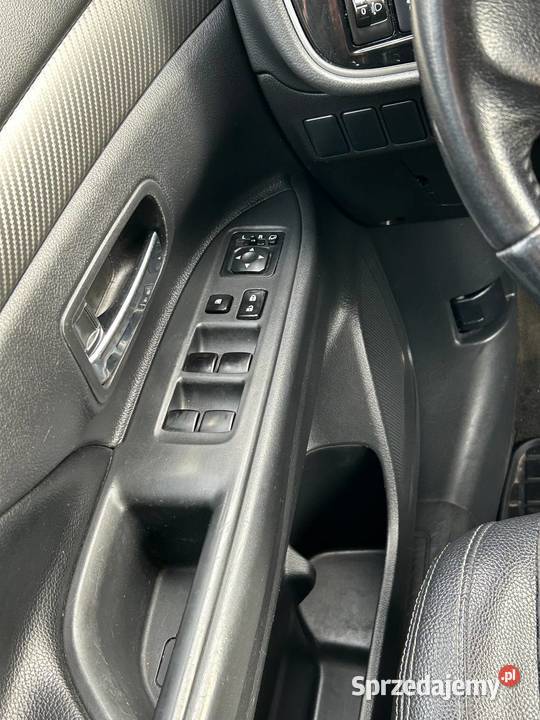 2014 Mitsubishi outlander Jarosław sprzedam