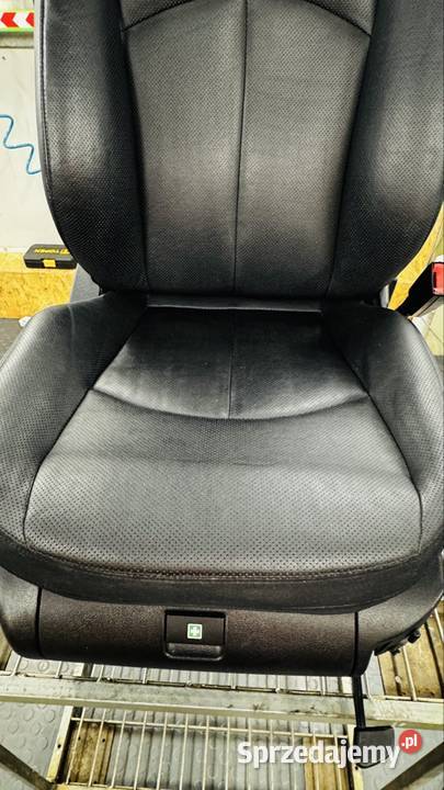 Fotele Mercedes w211 Wyposażenie wnętrza Gdynia
