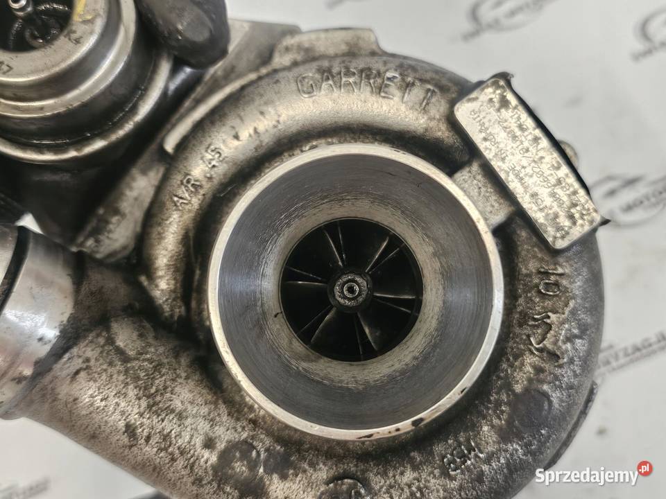 TRAFIC VIVARO 20 DCI M9R786 114 12r osobowe Turbosprężarki