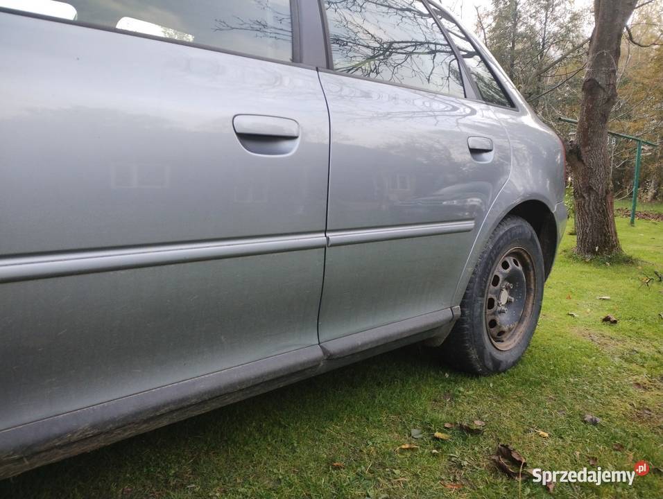 A3 8L 16 BFQ kolor LY7J Jasło