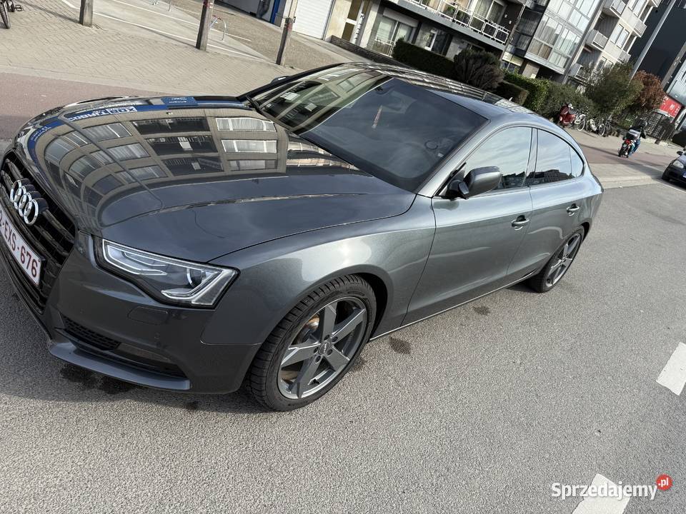 Audi A5 18TFSI S line doinwestowana wielofunkcyjna kierownica