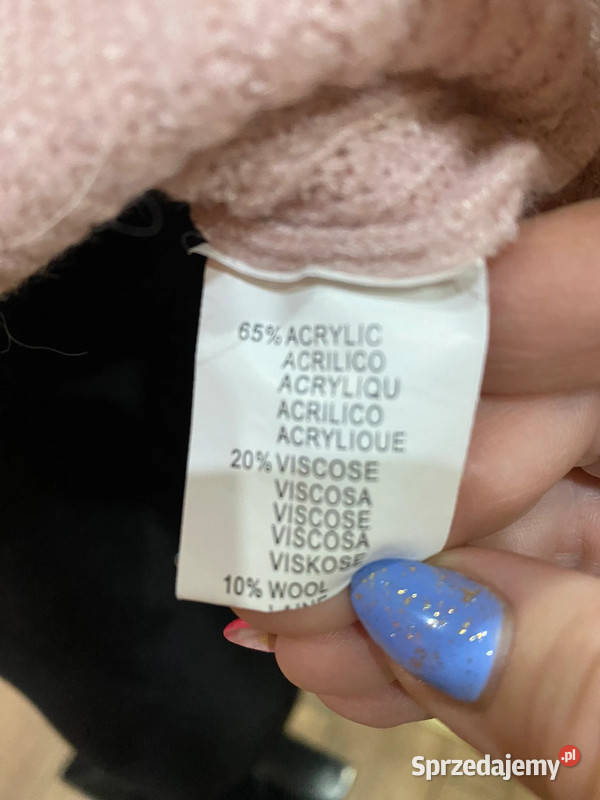 Śliczny sweterek z wiewiórem rozmiar UNI Moda i Styl sprzedam