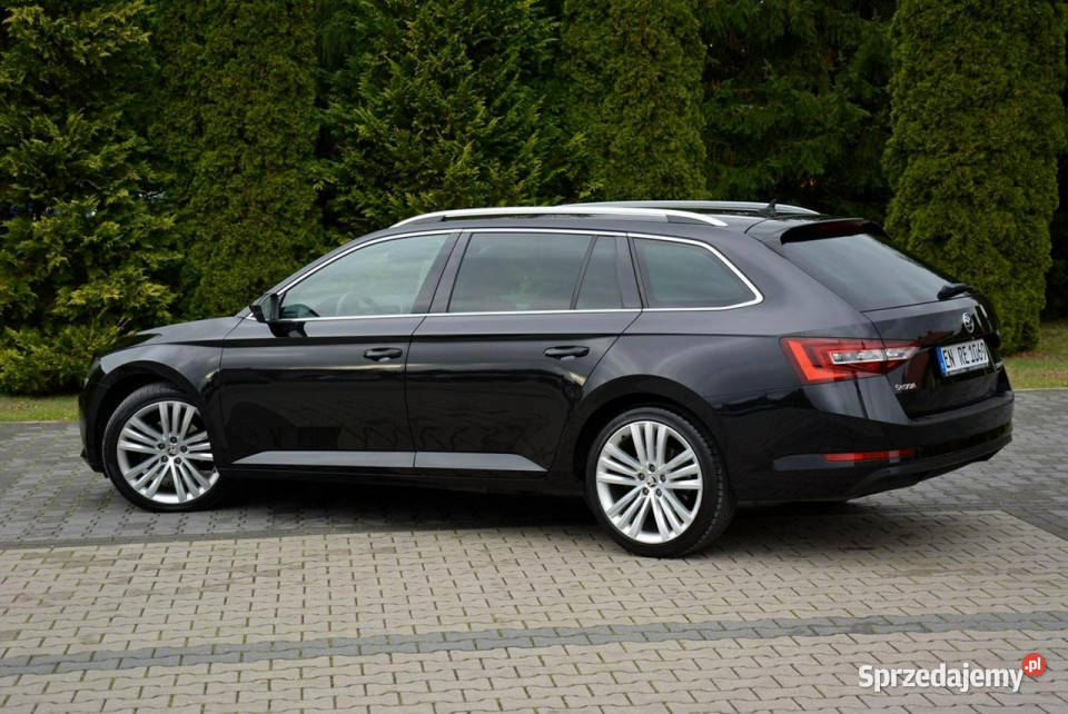 koda Superb Premium Radar ACC BLIS biXenon Led isofix Samochody osobowe Ostrów Mazowiecka