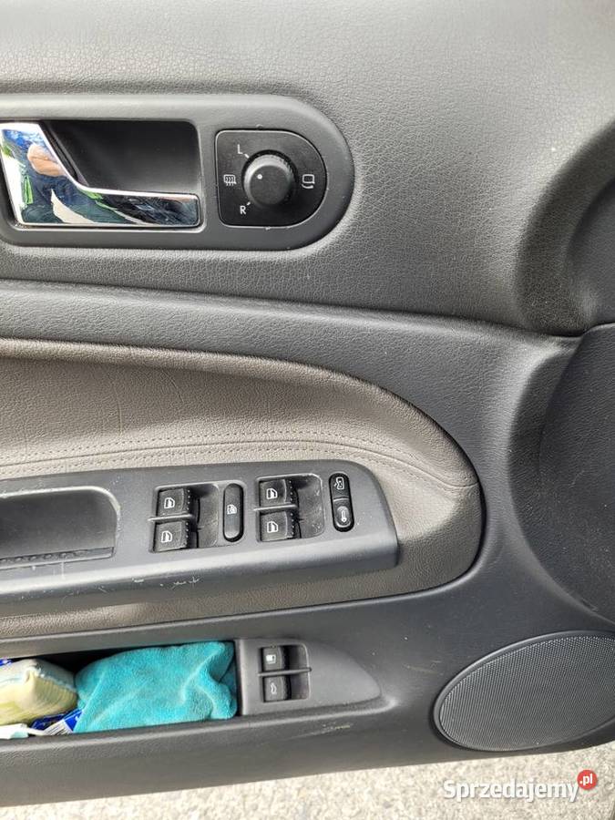 Sprzedam Volkswagen Passat b5 fl kombi 19 131