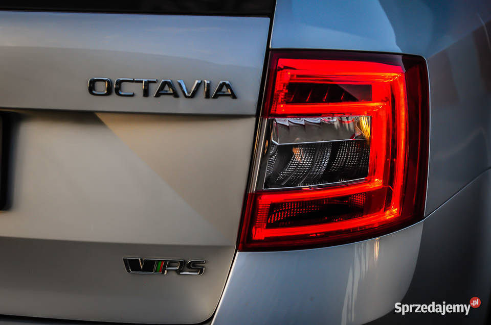 Skoda Octavia III vRS 2016 kombi diesel automat Rok produkcji 2016 Śrem