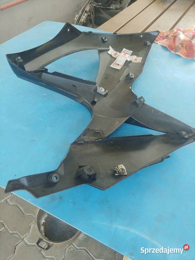 SUZUKI GSXR 600 750 K6 K7 BOK OWIEWKA PRAWA Stoczek Łukowski