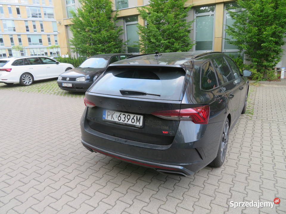 SKODA OCTAVIA RS kombi 2021 rej PK6396M Poznań