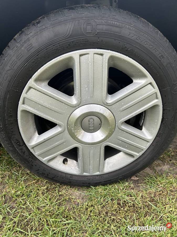 Piękne Audi a2 14 mpi 2005r klima alufelgi Borków