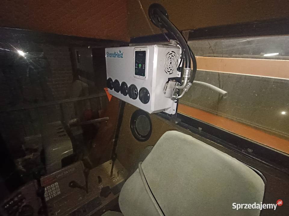 Sprzedam kombajn zbożowy droningborg d7000a Krzczonów-Wójtowstwo