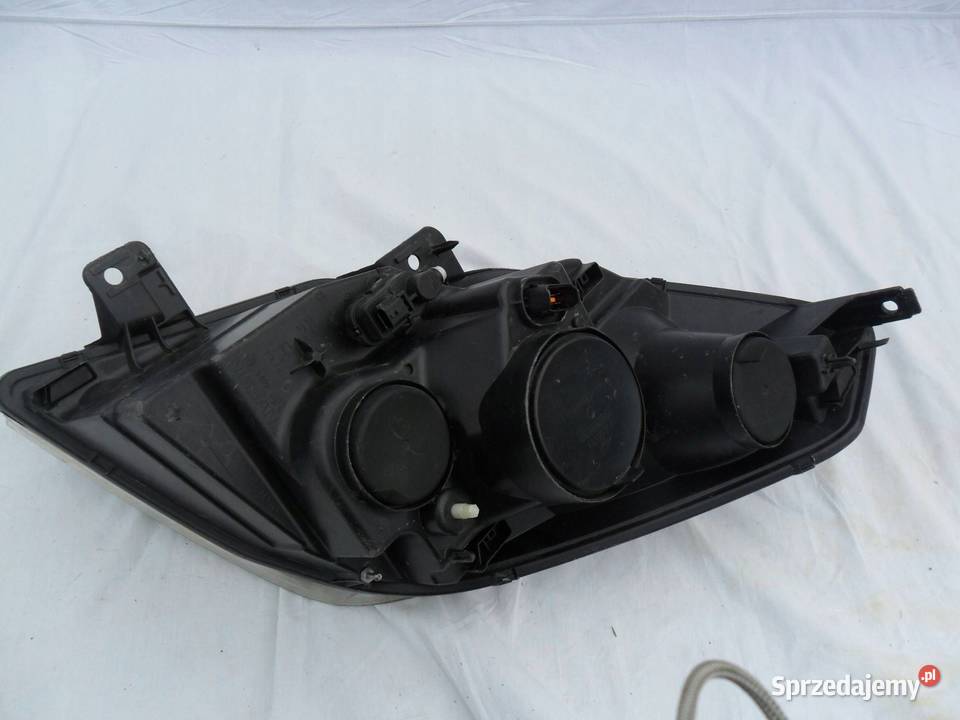 REFLEKTOR PRZÓD STRONA PRAWA NISSAN NV400 Nowy Tomyśl