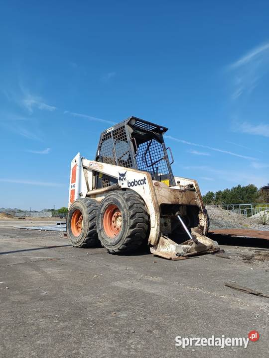 Bobcat 843 koparka szczotka Ładowarki rolnicze Września sprzedam
