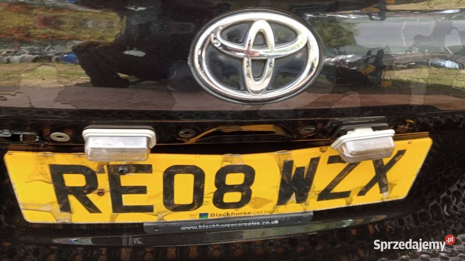 TOYOTA AVENSIS T25 FL KOMBI KLAPA TYŁ 209 Zbierkowo sprzedam