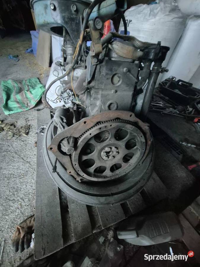 Silnik ISUZU C240 wozek widlowy Układ napędowy Zduńska Wola sprzedam