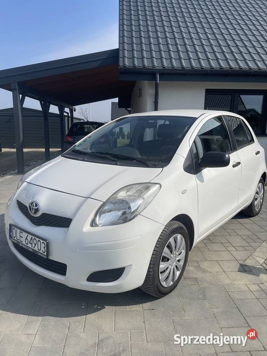 Toyota Yaris 10 benzyna 69 140 Ekonomiczne i Yaris Rosochata