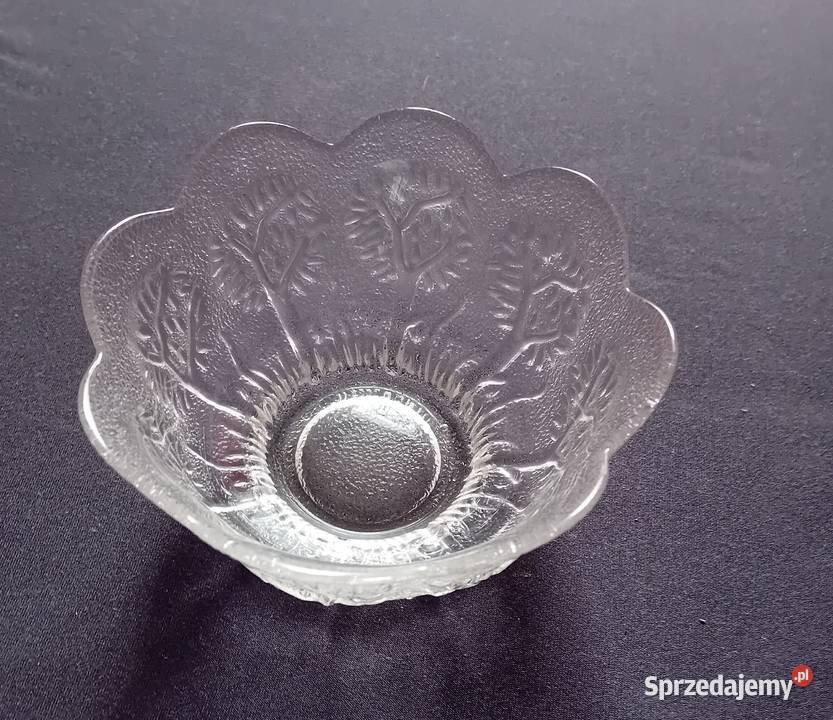 Skandynawska szklana miseczka z roślinnym wzorem Koźminek