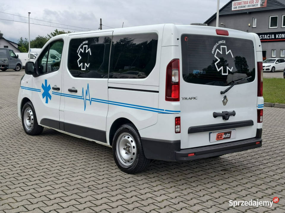 Renault Trafic 20dCi karetka ambulans małopolskie