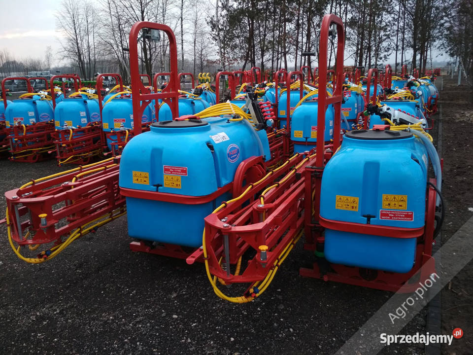Opryskiwacz BIARDZKI 600 litrów 15 metrów