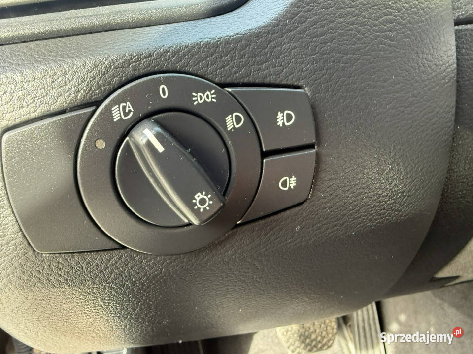 BMW X1 NOWY ROZRZĄD zadbane serwisowane czujnik zmierzchu wielkopolskie Poznań sprzedam