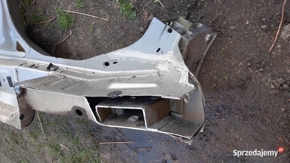 próg poszycie progu fiesta mk5 V prawy 5 drzwi osobowe Karoseria Rawicz sprzedam