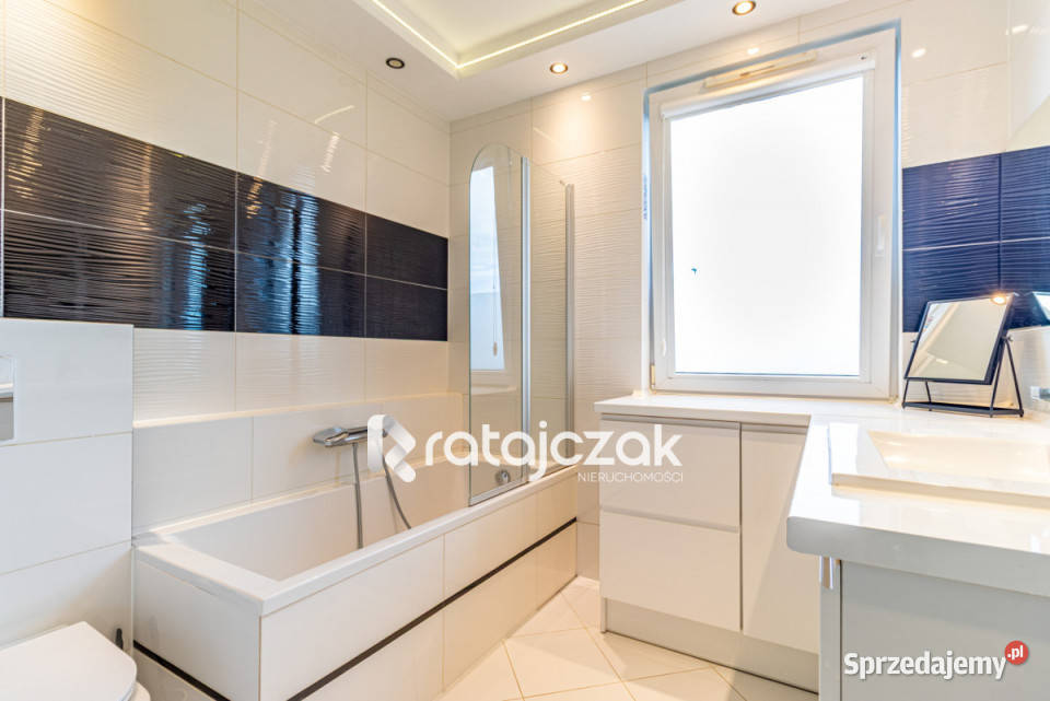 sprzedaży mieszkania 8146m2 4 pokojowe Kosakowo pomorskie sprzedam