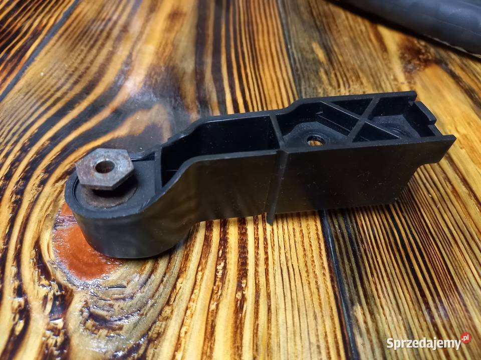 Mocowanie zderzaka przód audi a6 c6 Puławy