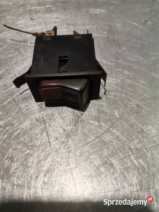 VW PASSAT B2 WŁĄCZNIK SWIATEŁ AWARYJNYCH Nowy Sącz